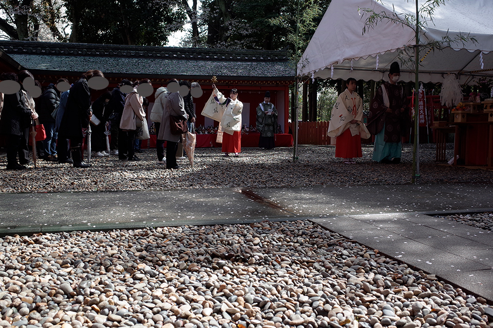 令和7年の人形供養祭の様子